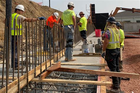 construction contractors near me.